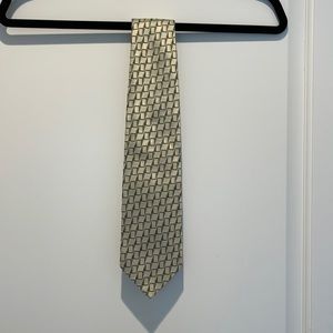 Ermenegildo Zegna Mens Tie 100% Silk beige and blue